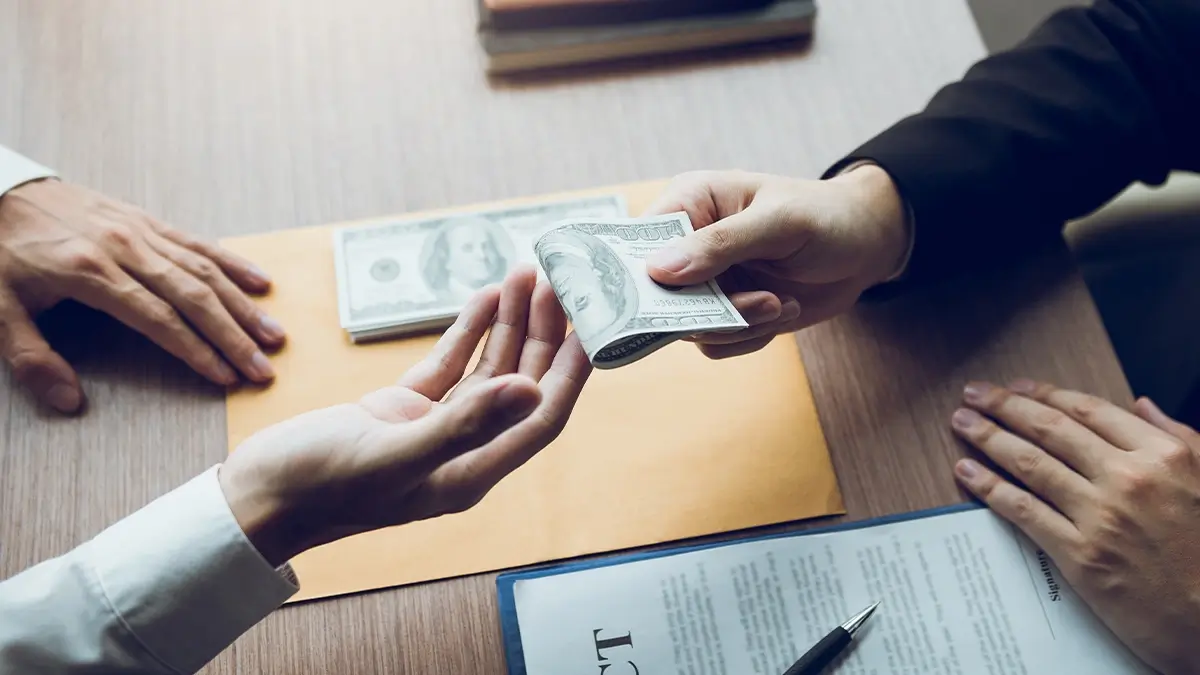 Sem Título 1 0101 entrepreneurs are receiving money that is a bribe 2024 11 27 00 13 49 utc