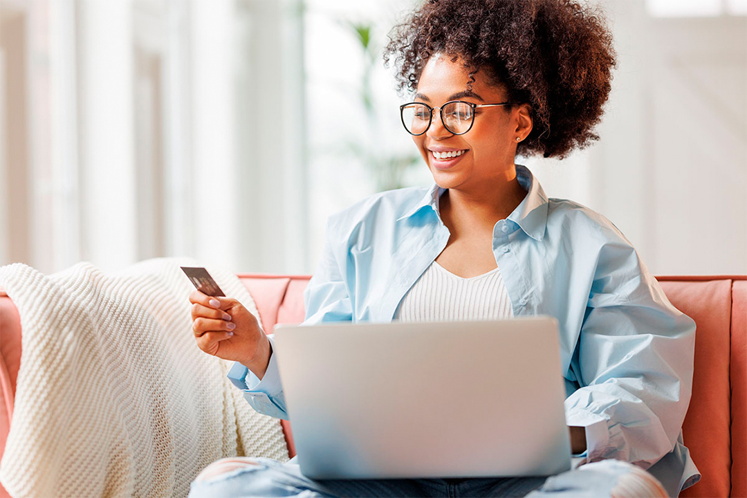 Sem Título 1 0037 credit card emergency